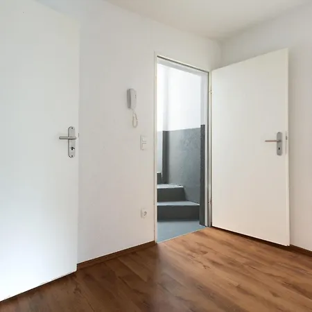 Daire T&k - - 3 And 4 Monteur *