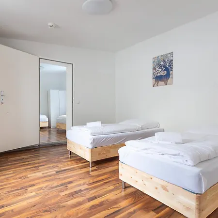 T&k - - 3 And 4 Monteur Daire Duisburg